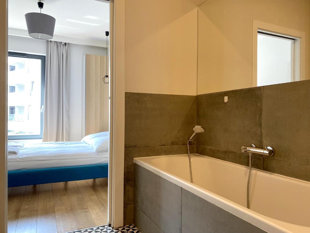 Grand Apartments Modern Old Town 3 - Apartament W Centrum Gdanska エクステリア 写真